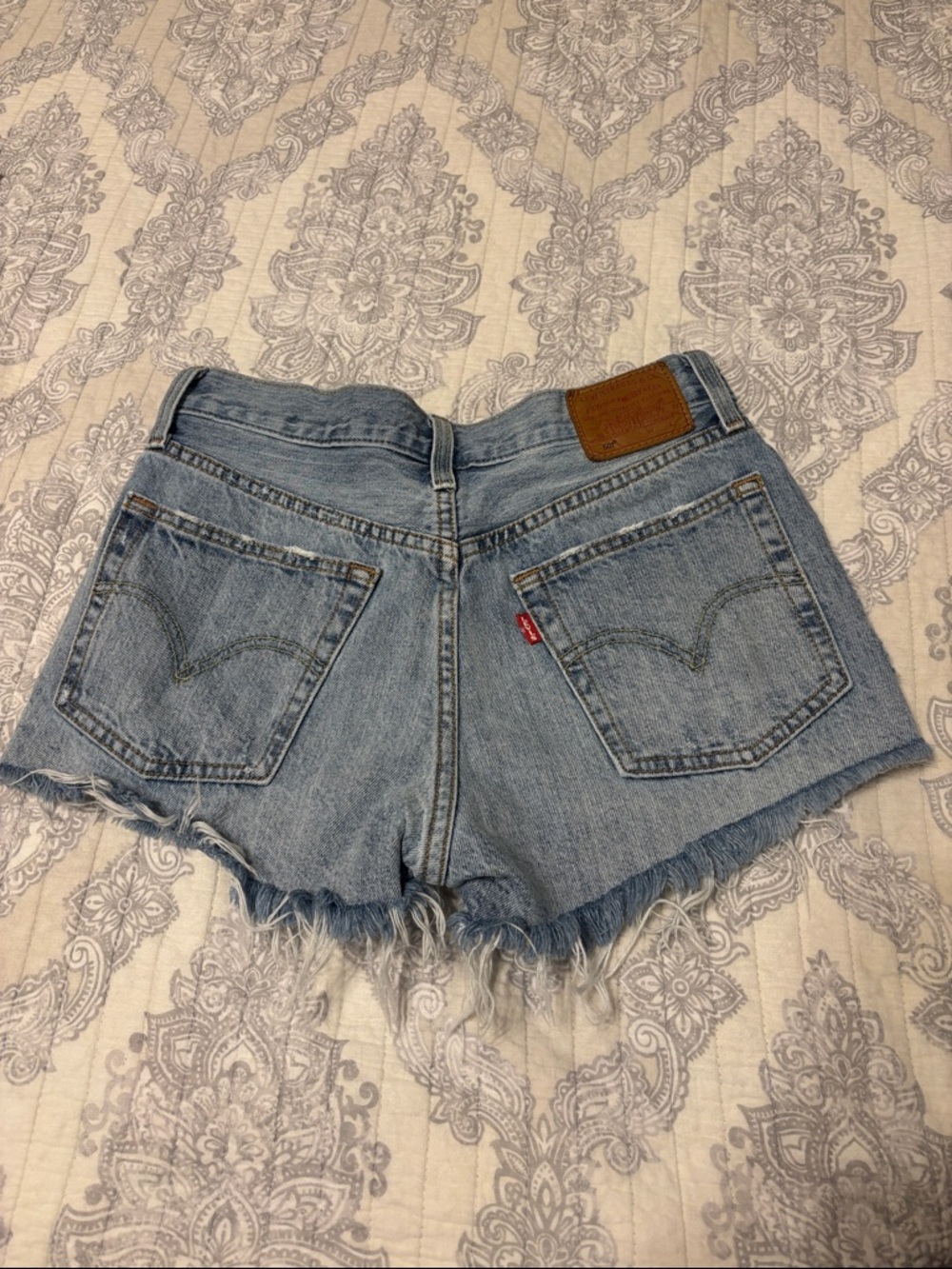 LEVIS 501 sz 26 🩵 the light color